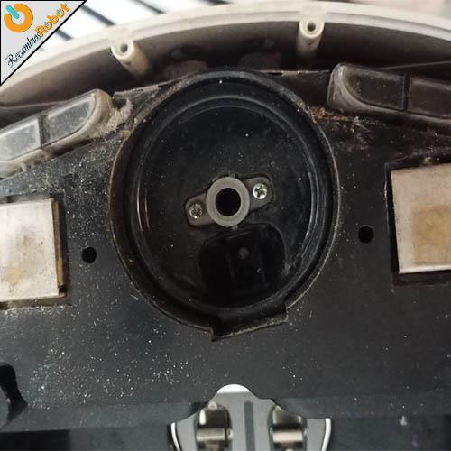 Soporte de rueda delantera. Roomba 500 600 700 800